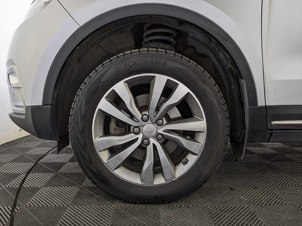 Geely Atlas с пробегом — 2019 год. Фото: #11