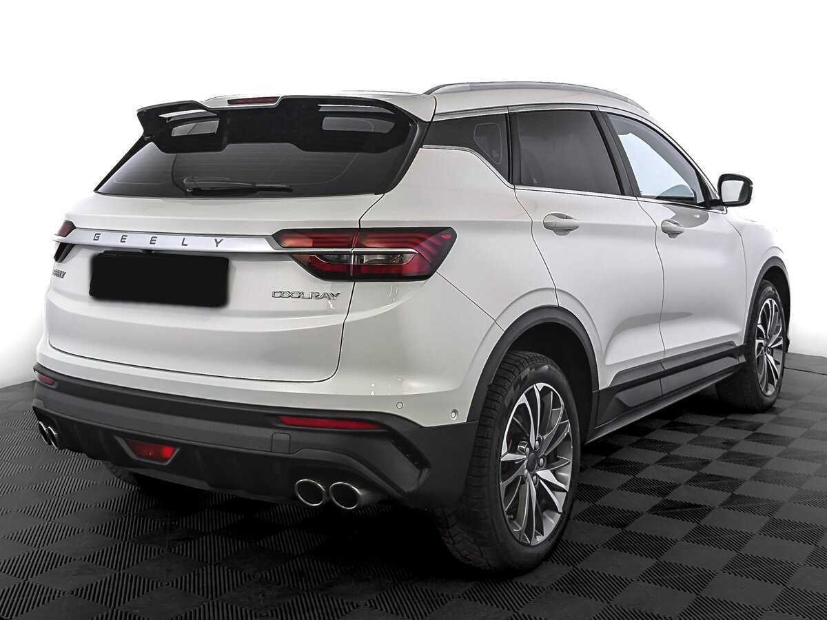 Geely Coolray с пробегом — 2022 год. Фото: #4