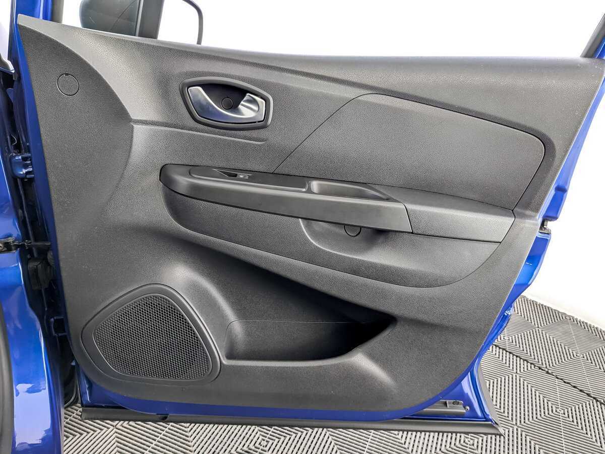 Renault Kaptur с пробегом — 2021 год. Фото: #23