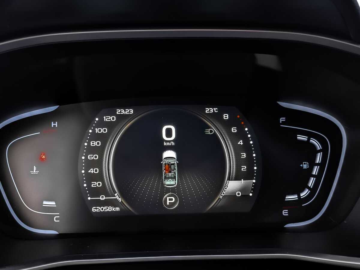 Geely Coolray с пробегом — 2023 год. Фото: #15