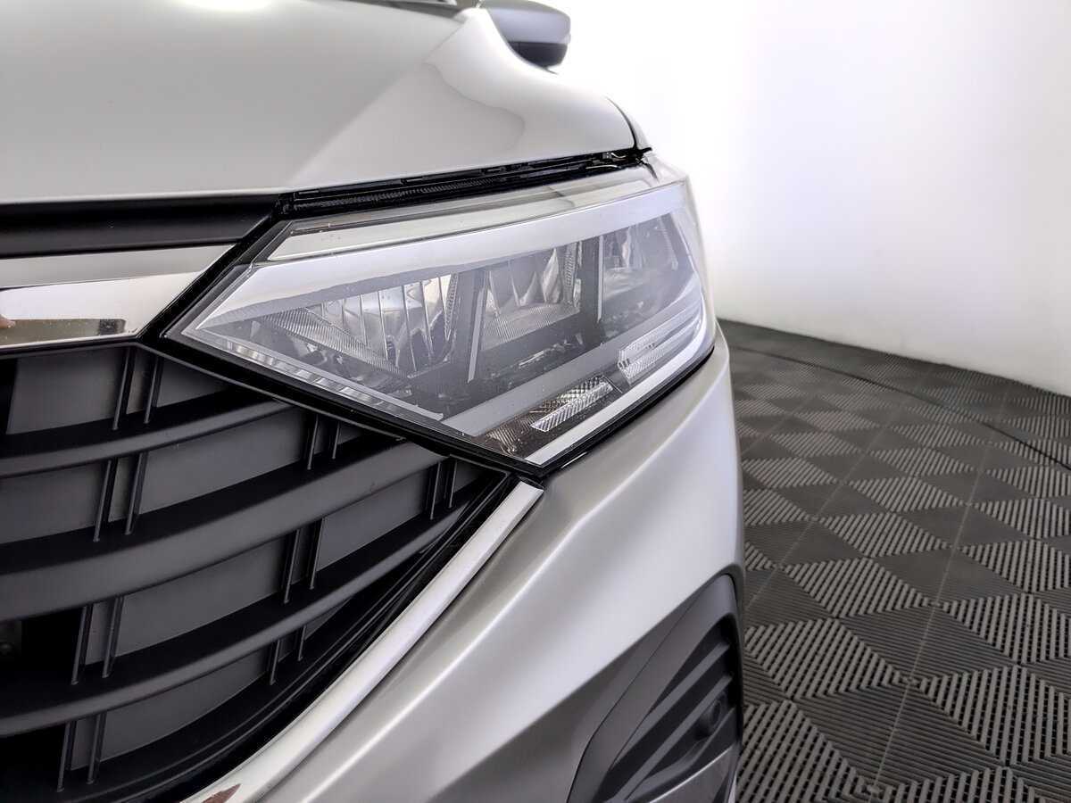 Volkswagen Polo с пробегом — 2021 год. Фото: #16