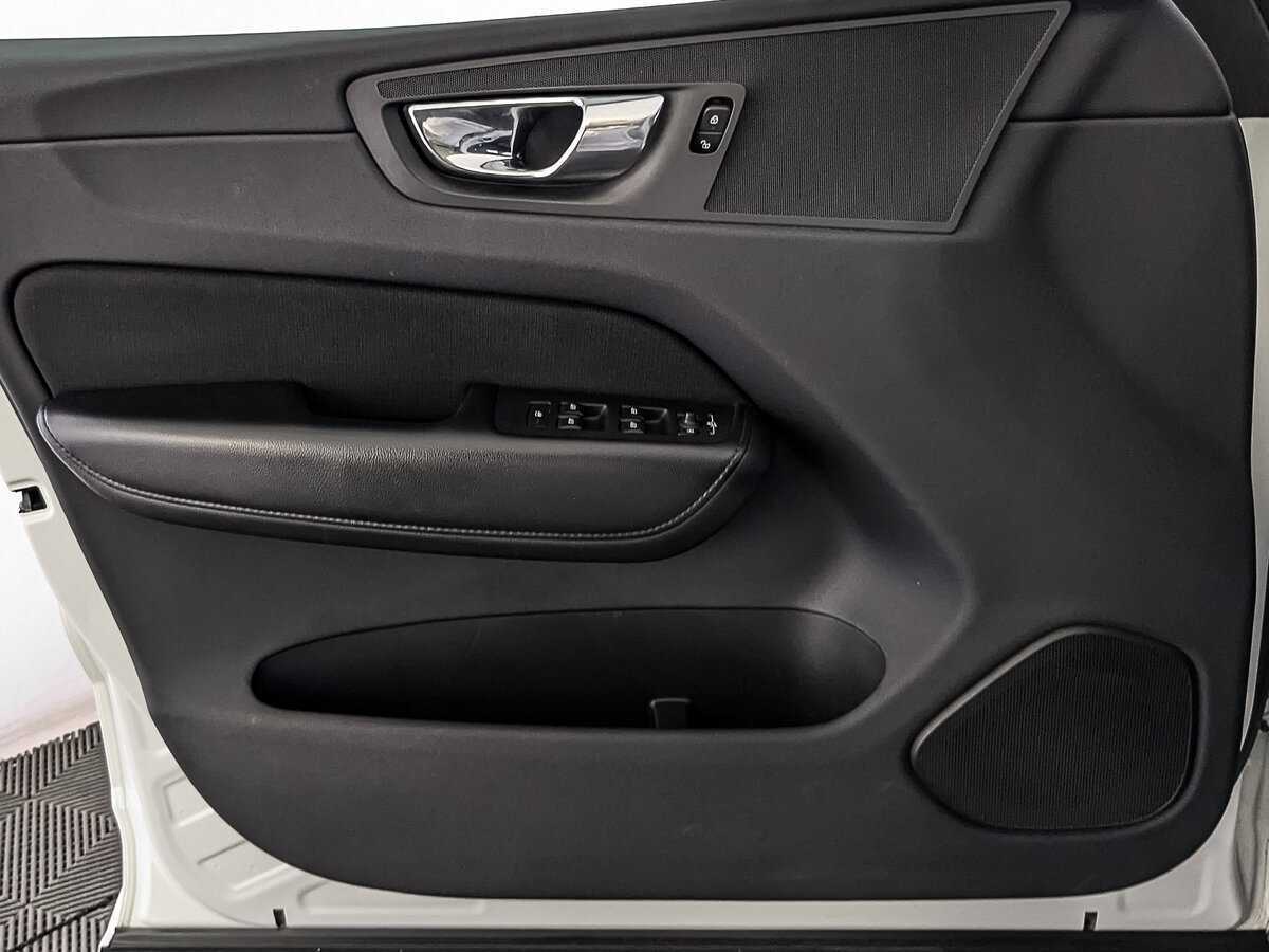 Volvo XC60 с пробегом — 2018 год. Фото: #15