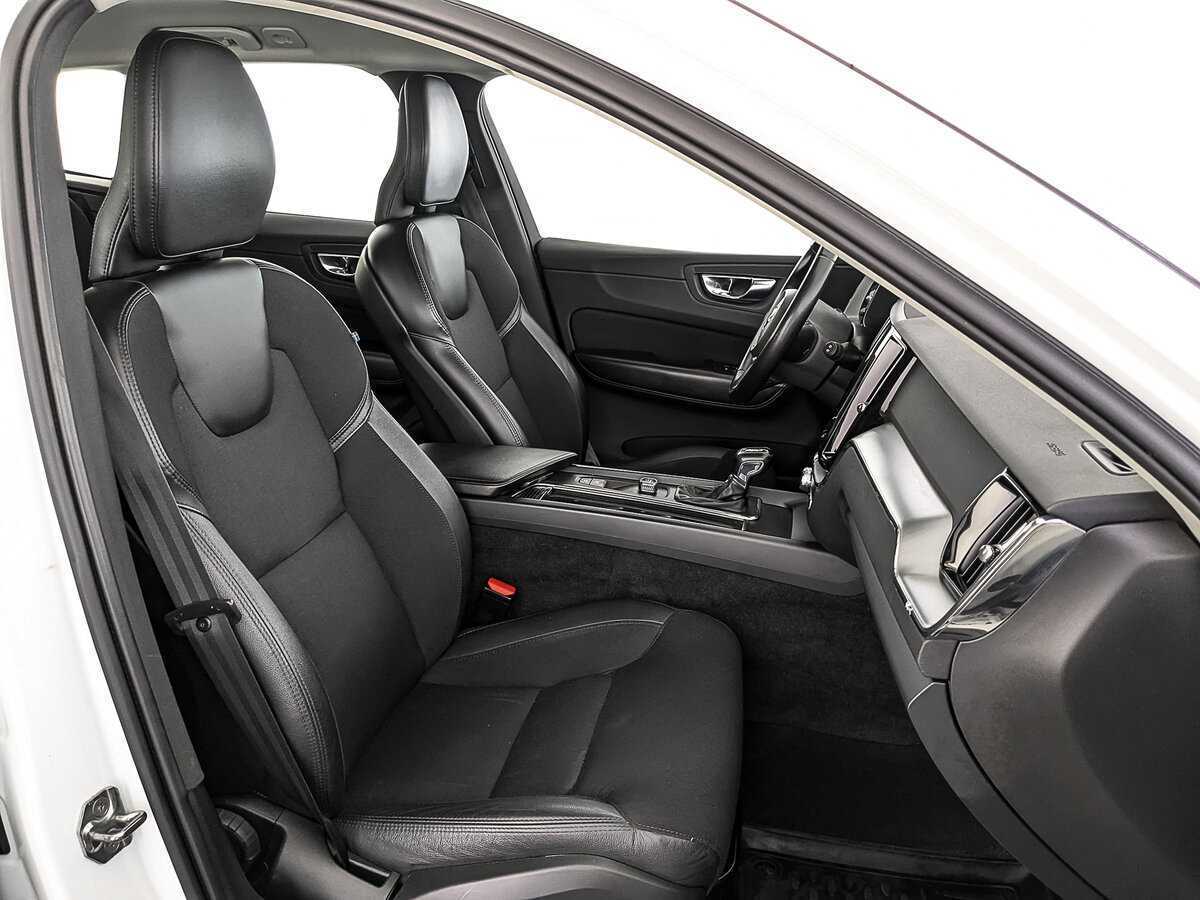 Volvo XC60 с пробегом — 2018 год. Фото: #17