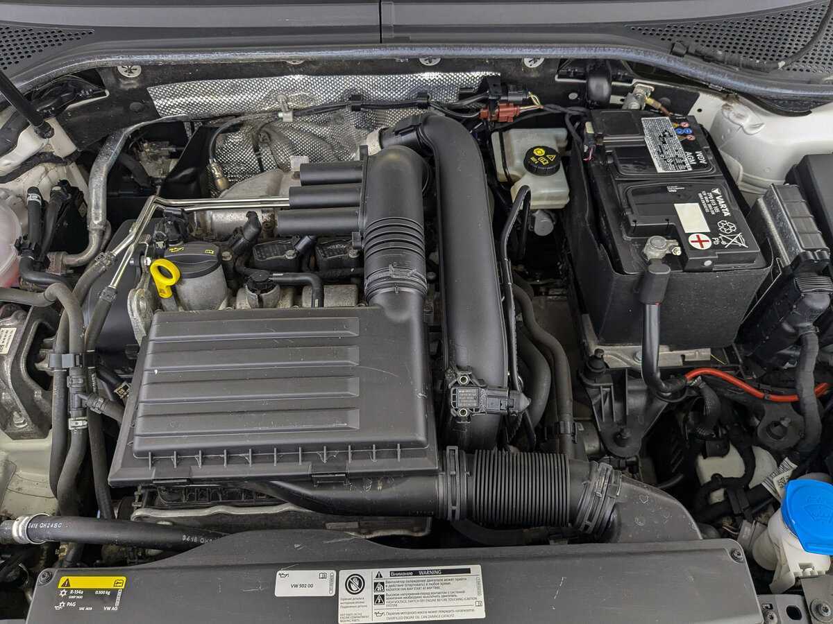 Volkswagen Passat с пробегом — 2019 год. Фото: #8