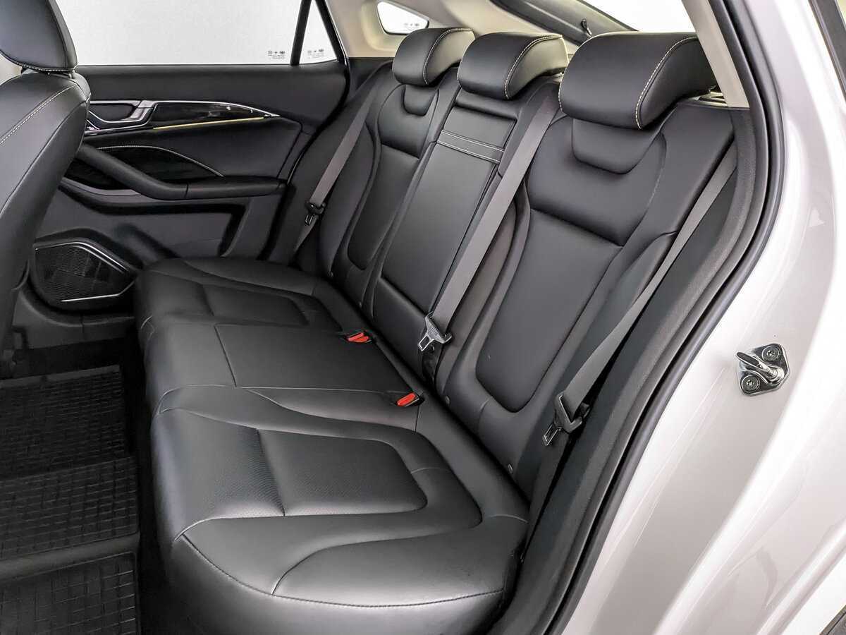 FAW Bestune B70 с пробегом — 2023 год. Фото: #11