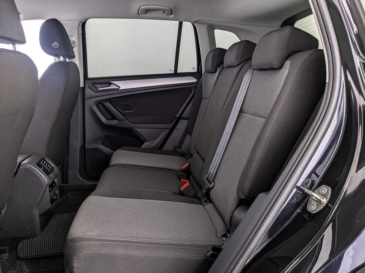 Volkswagen Tiguan с пробегом — 2021 год. Фото: #11