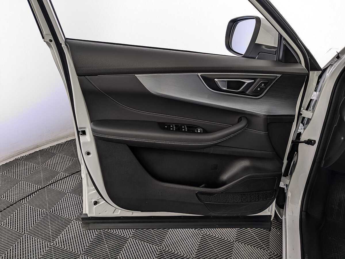 Chery Tiggo 4 Pro с пробегом — 2023 год. Фото: #18