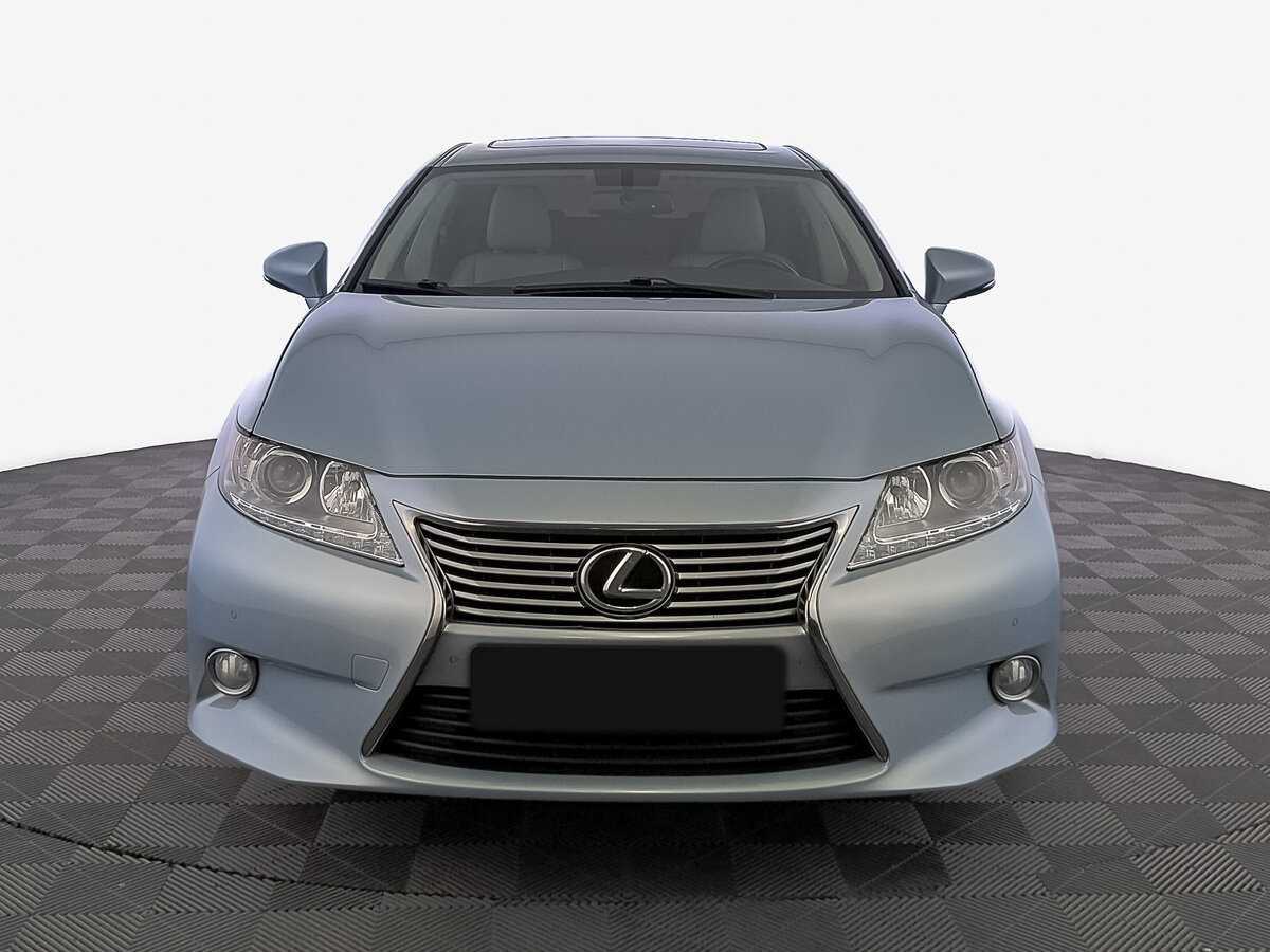 Lexus ES с пробегом — 2014 год. Фото: #1