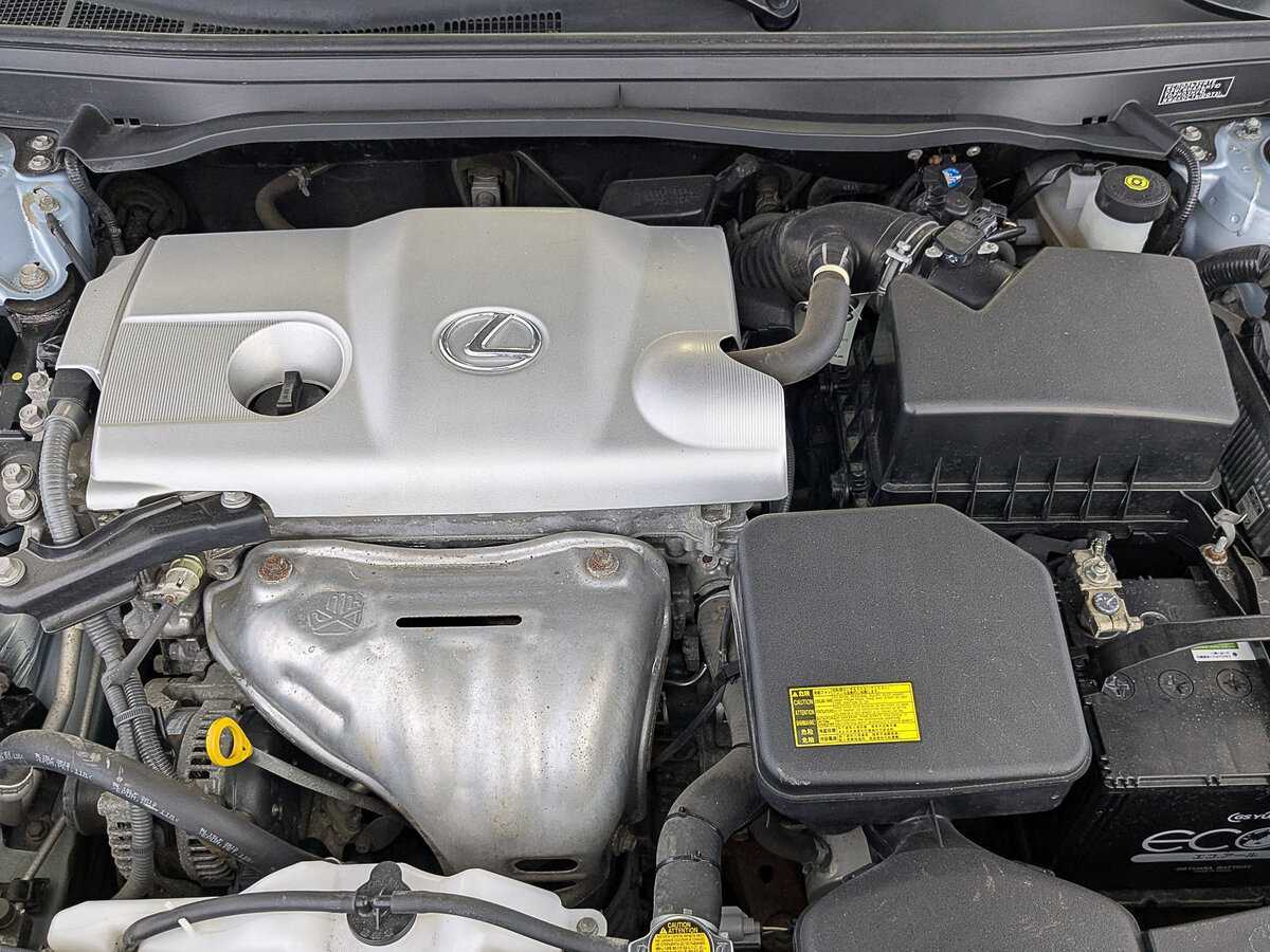 Lexus ES с пробегом — 2014 год. Фото: #8