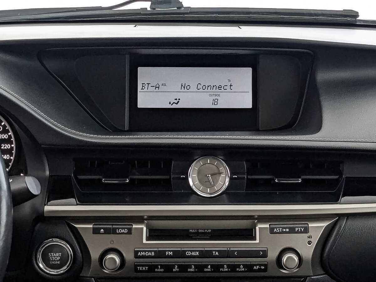 Lexus ES с пробегом — 2014 год. Фото: #16