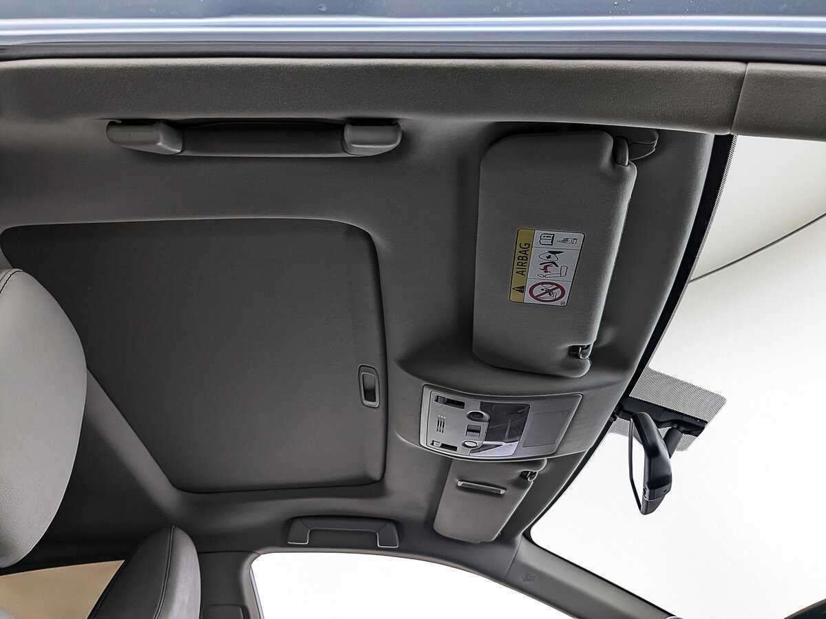 Lexus ES с пробегом — 2014 год. Фото: #22