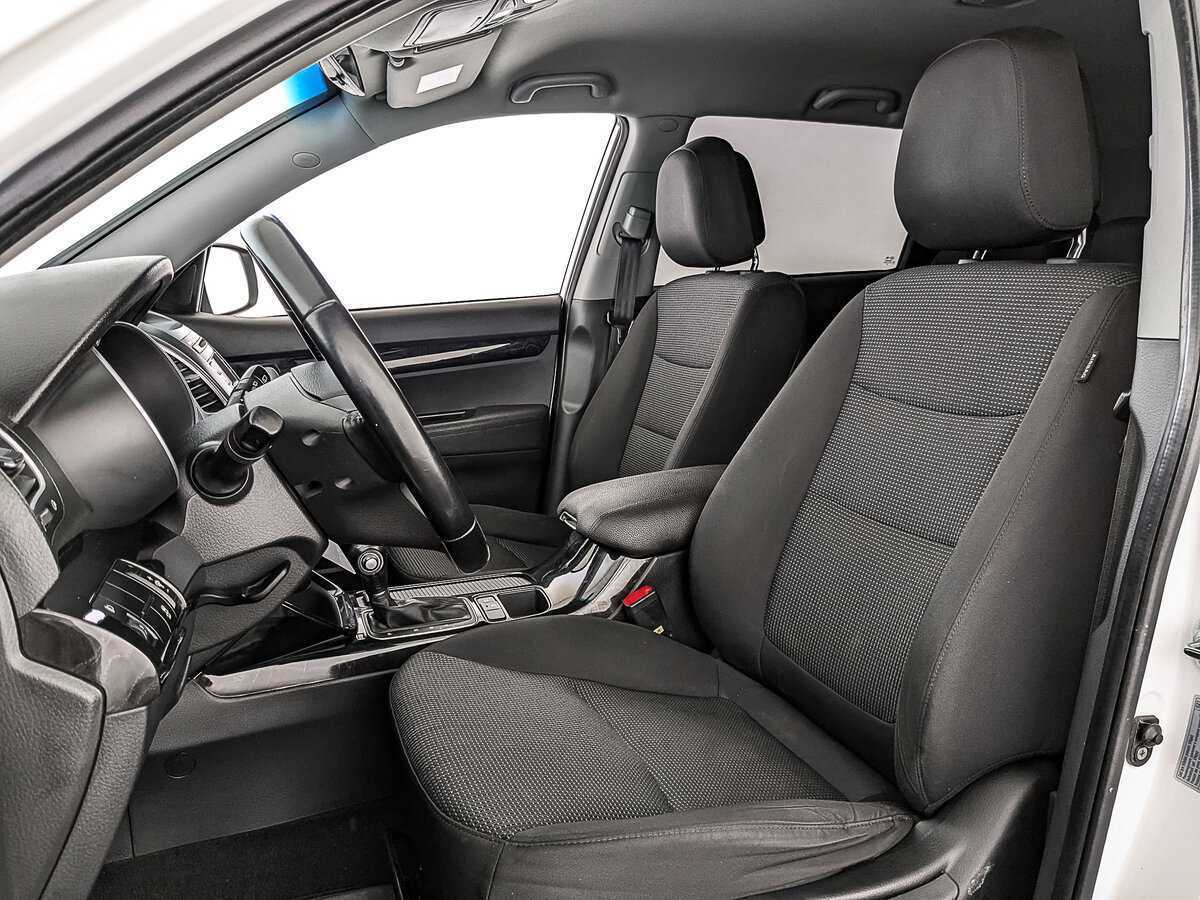 Kia Sorento с пробегом — 2018 год. Фото: #19