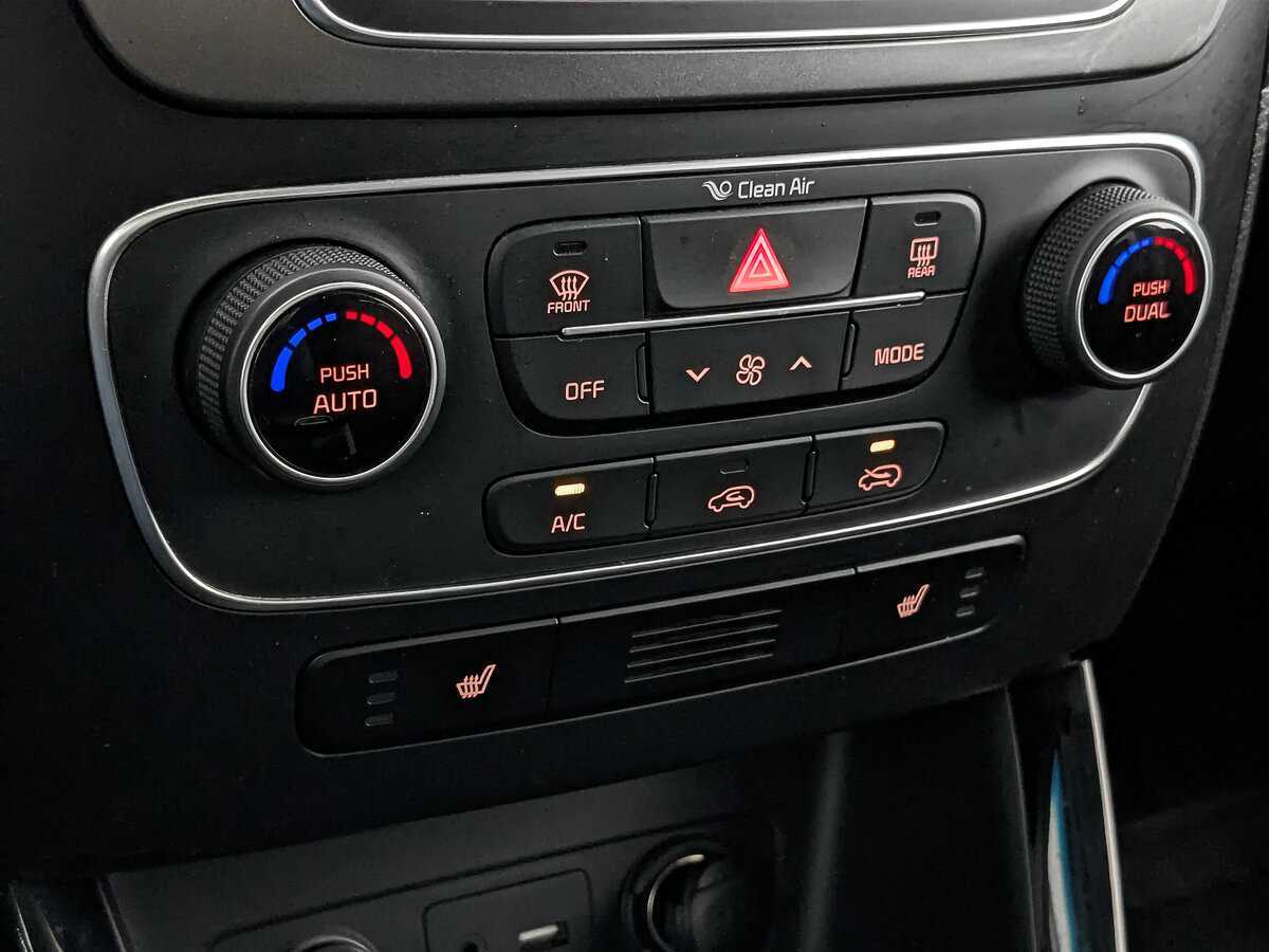 Kia Sorento с пробегом — 2018 год. Фото: #20