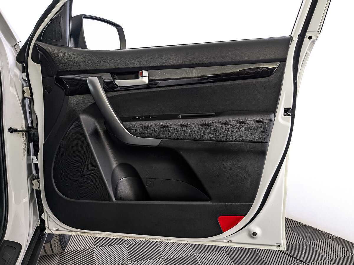 Kia Sorento с пробегом — 2018 год. Фото: #24