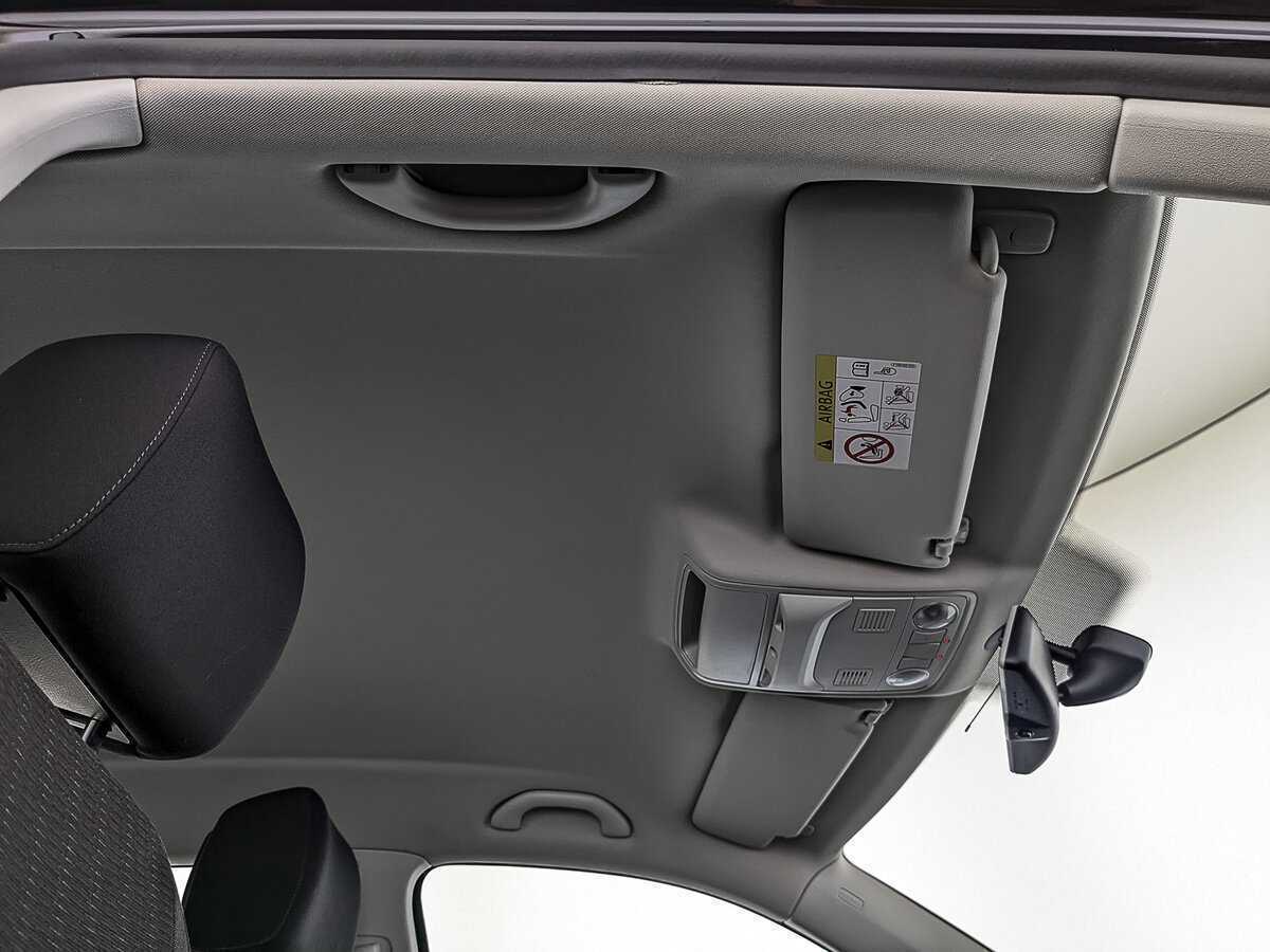 Volkswagen Tiguan с пробегом — 2015 год. Фото: #21