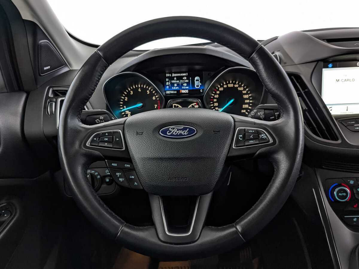 Ford Kuga с пробегом — 2019 год. Фото: #19