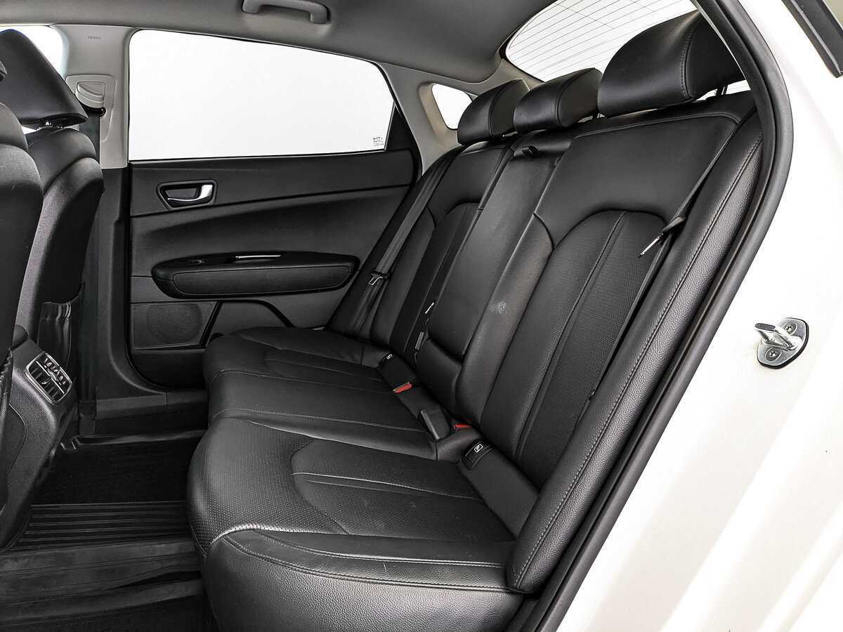 Kia Optima с пробегом — 2017 год. Фото: #17
