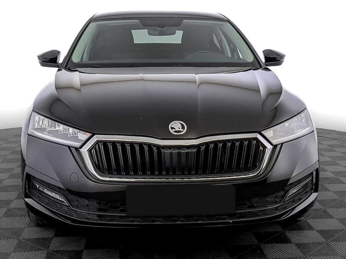 Skoda Octavia с пробегом — 2021 год. Фото: #1