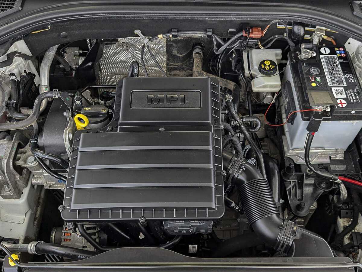 Volkswagen Jetta с пробегом — 2020 год. Фото: #8