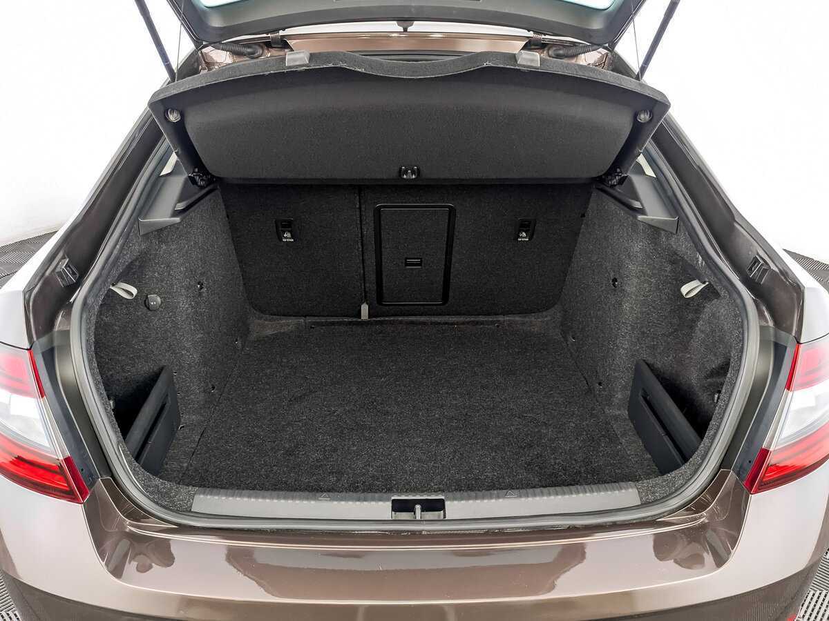 Skoda Octavia с пробегом — 2019 год. Фото: #9