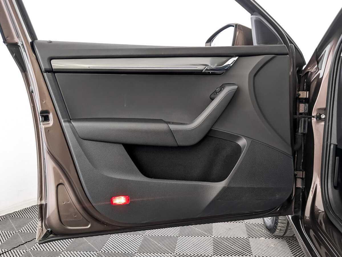 Skoda Octavia с пробегом — 2019 год. Фото: #18