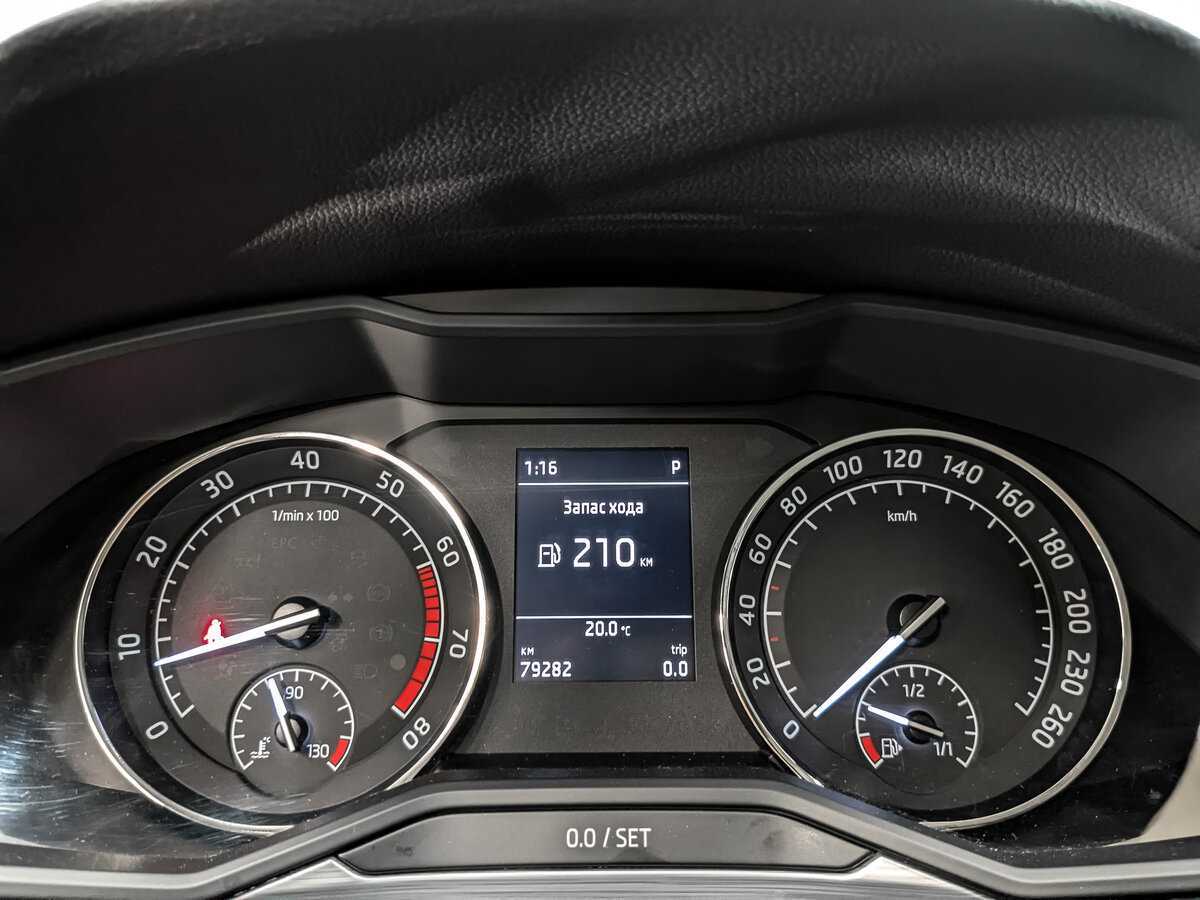 Skoda Superb с пробегом — 2020 год. Фото: #16