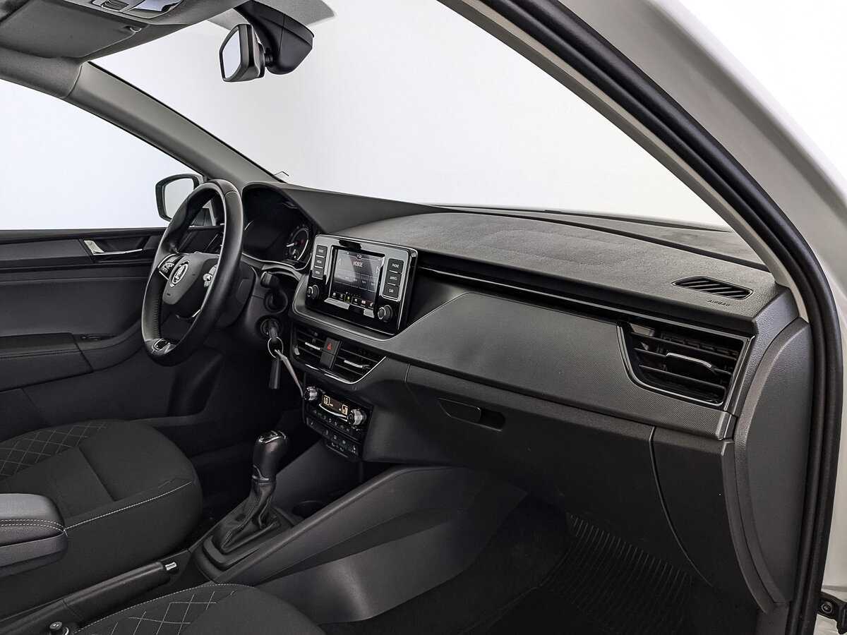 Skoda Rapid с пробегом — 2020 год. Фото: #11