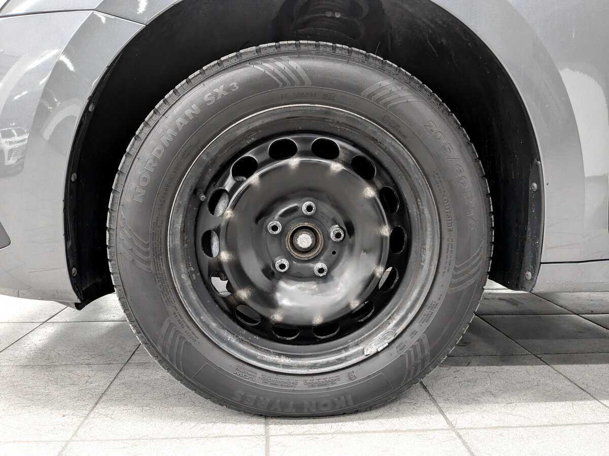 Skoda Octavia с пробегом — 2021 год. Фото: #17