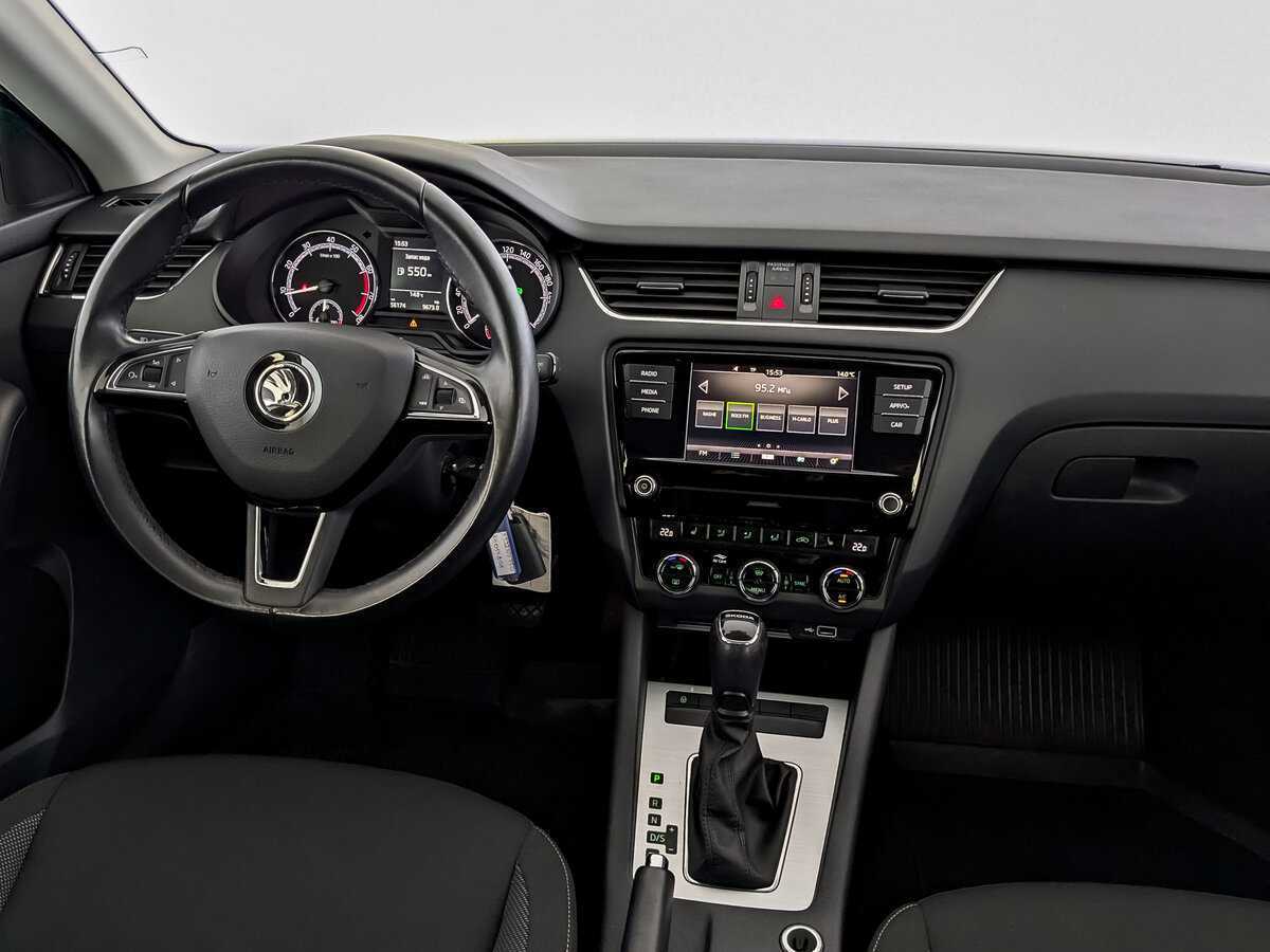 Skoda Octavia с пробегом — 2018 год. Фото: #28