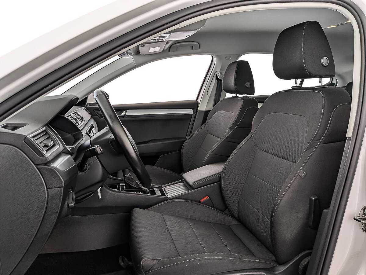 Skoda Superb с пробегом — 2017 год. Фото: #19