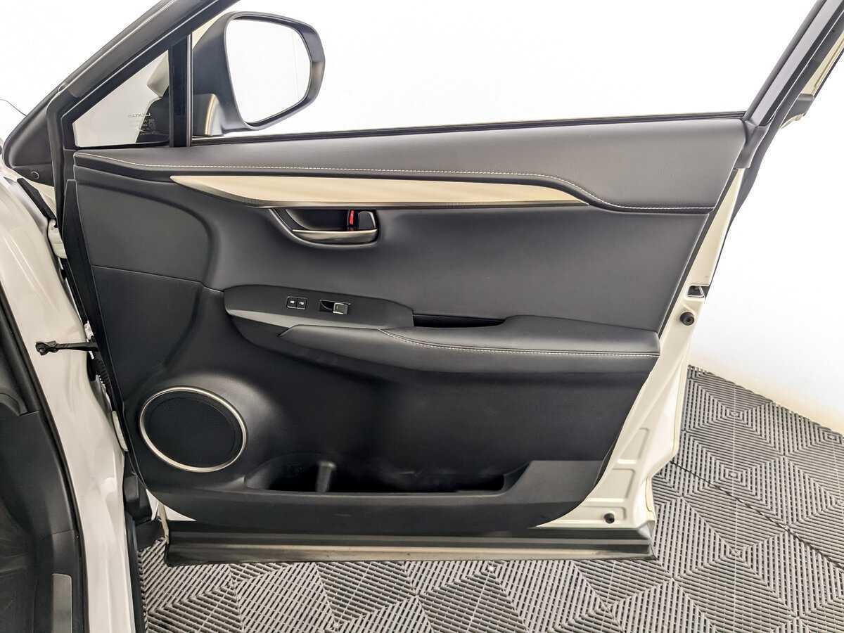 Lexus NX с пробегом — 2018 год. Фото: #23