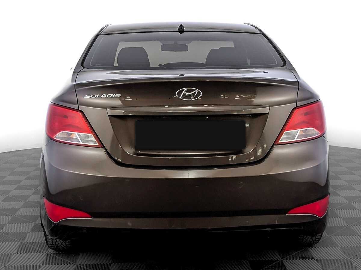 Hyundai Solaris с пробегом — 2016 год. Фото: #5