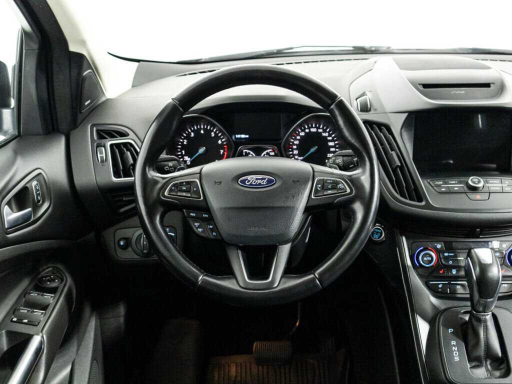 Ford Kuga с пробегом — 2017 год. Фото: #19