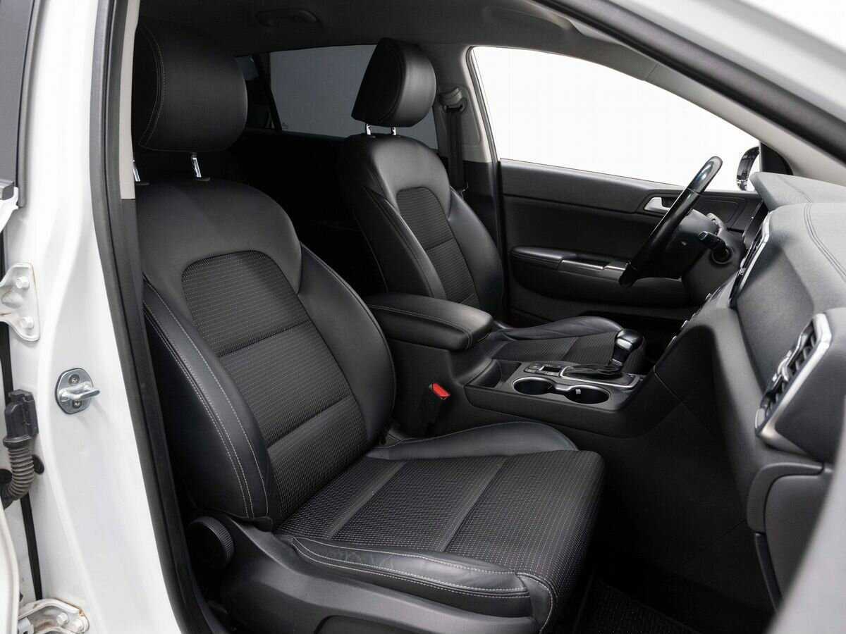 Kia Sportage с пробегом — 2016 год. Фото: #12