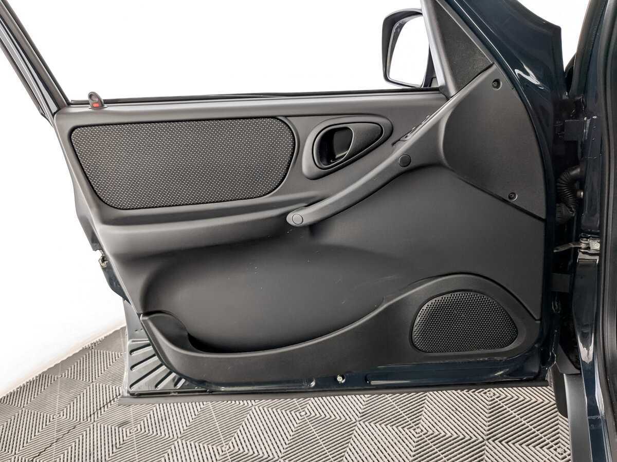 Lada (ВАЗ) Niva с пробегом — 2023 год. Фото: #16