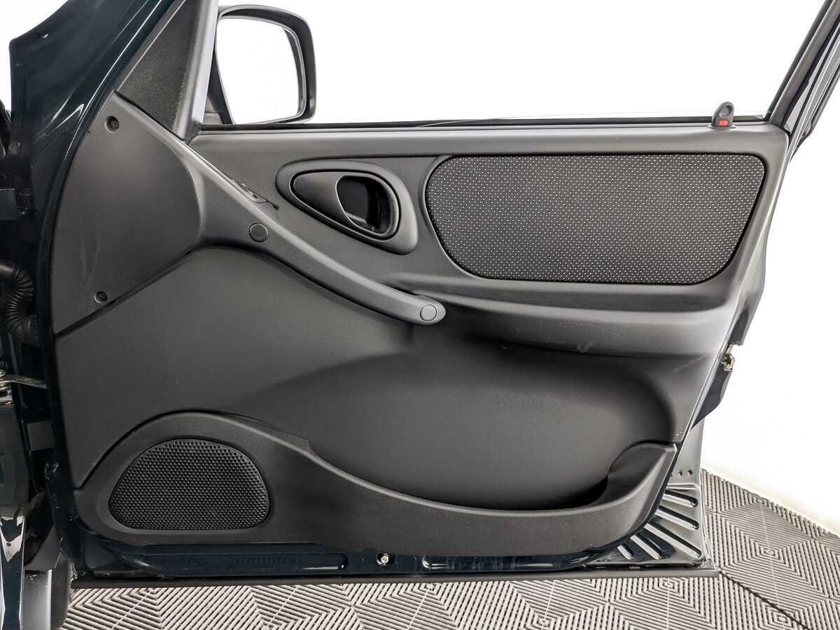 Lada (ВАЗ) Niva с пробегом — 2023 год. Фото: #21