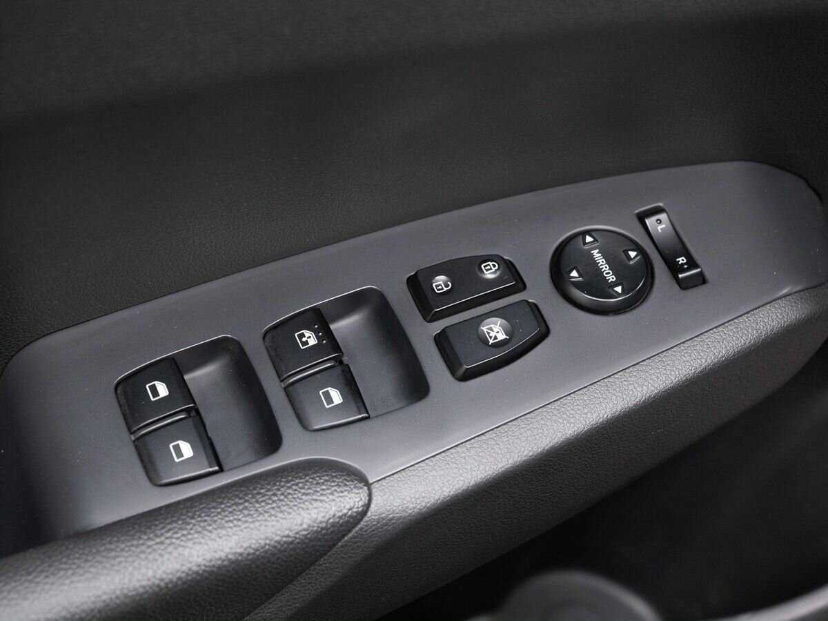 Hyundai Solaris с пробегом — 2020 год. Фото: #18