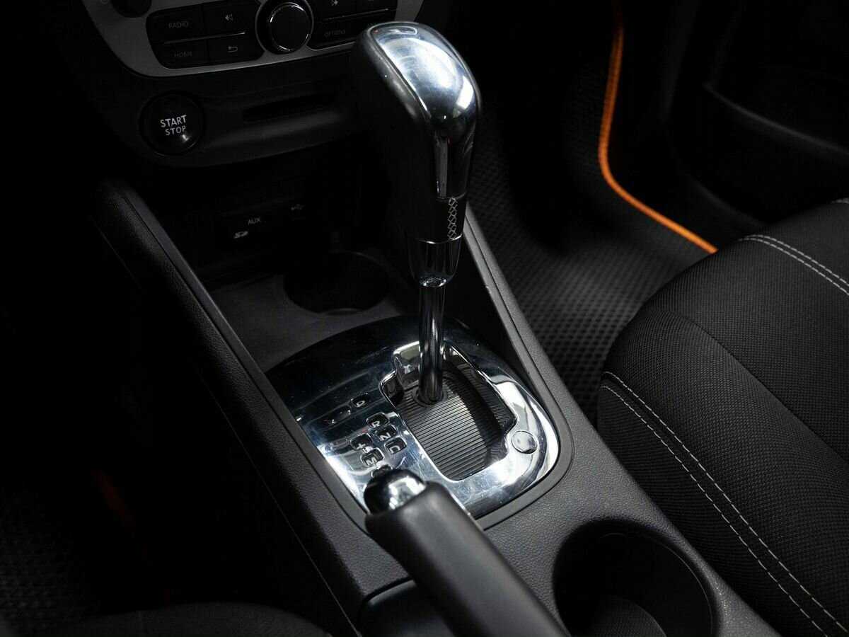 Renault Fluence с пробегом — 2013 год. Фото: #22