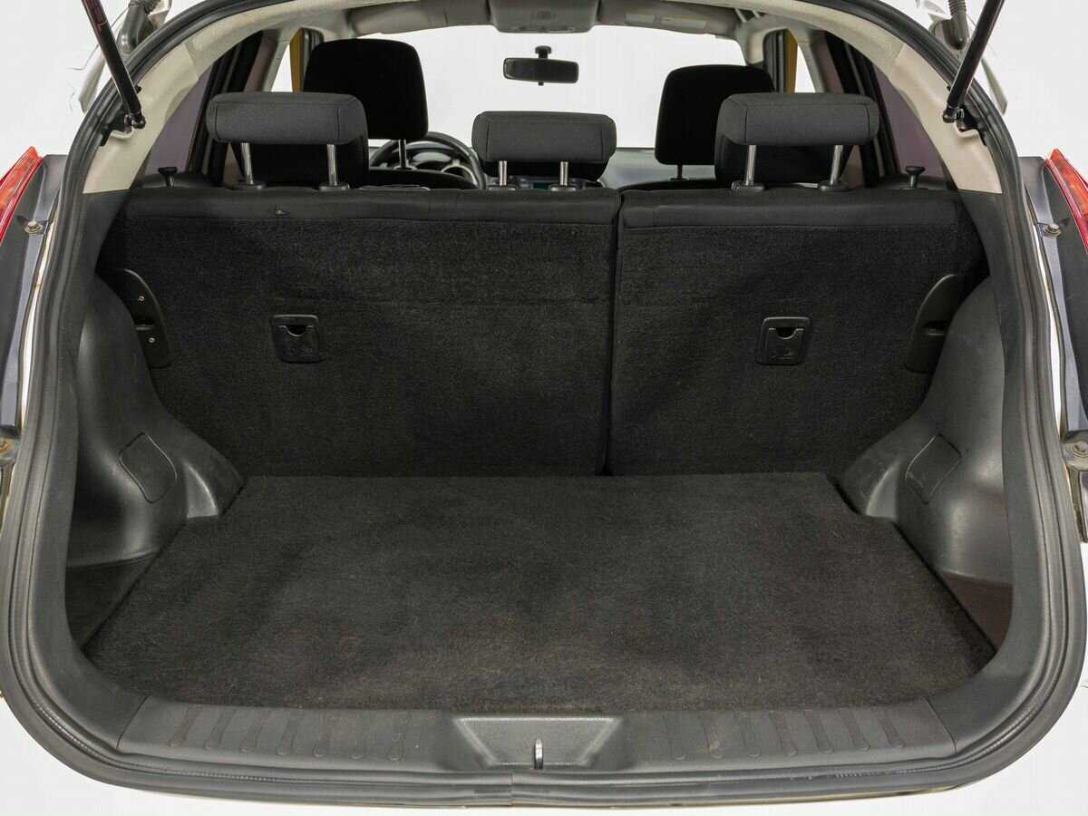 Nissan Juke с пробегом — 2012 год. Фото: #19