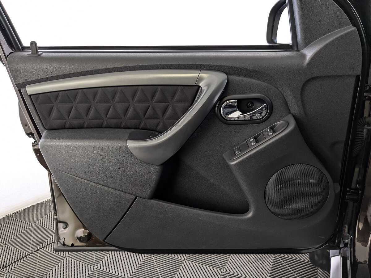 Renault Duster с пробегом — 2018 год. Фото: #18