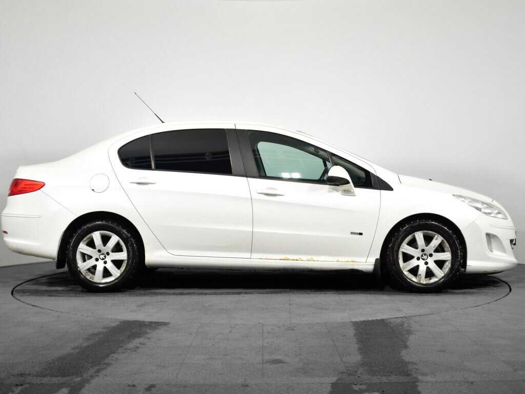 Peugeot 408 с пробегом — 2016 год. Фото: #3