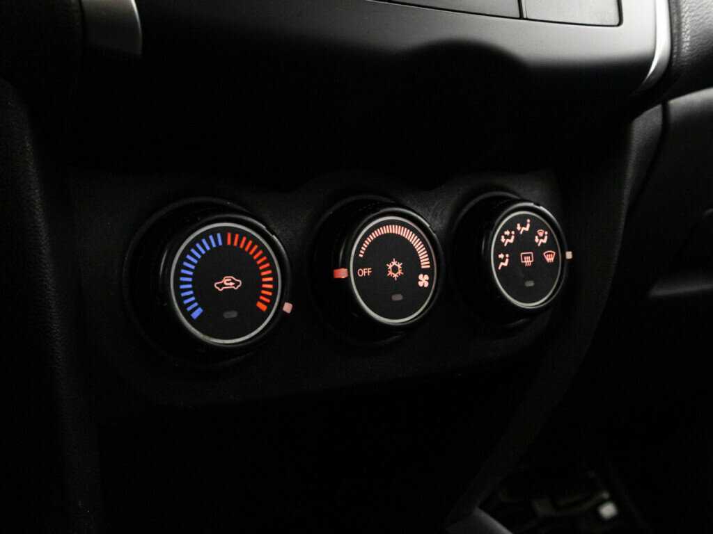 Mitsubishi ASX с пробегом — 2012 год. Фото: #14