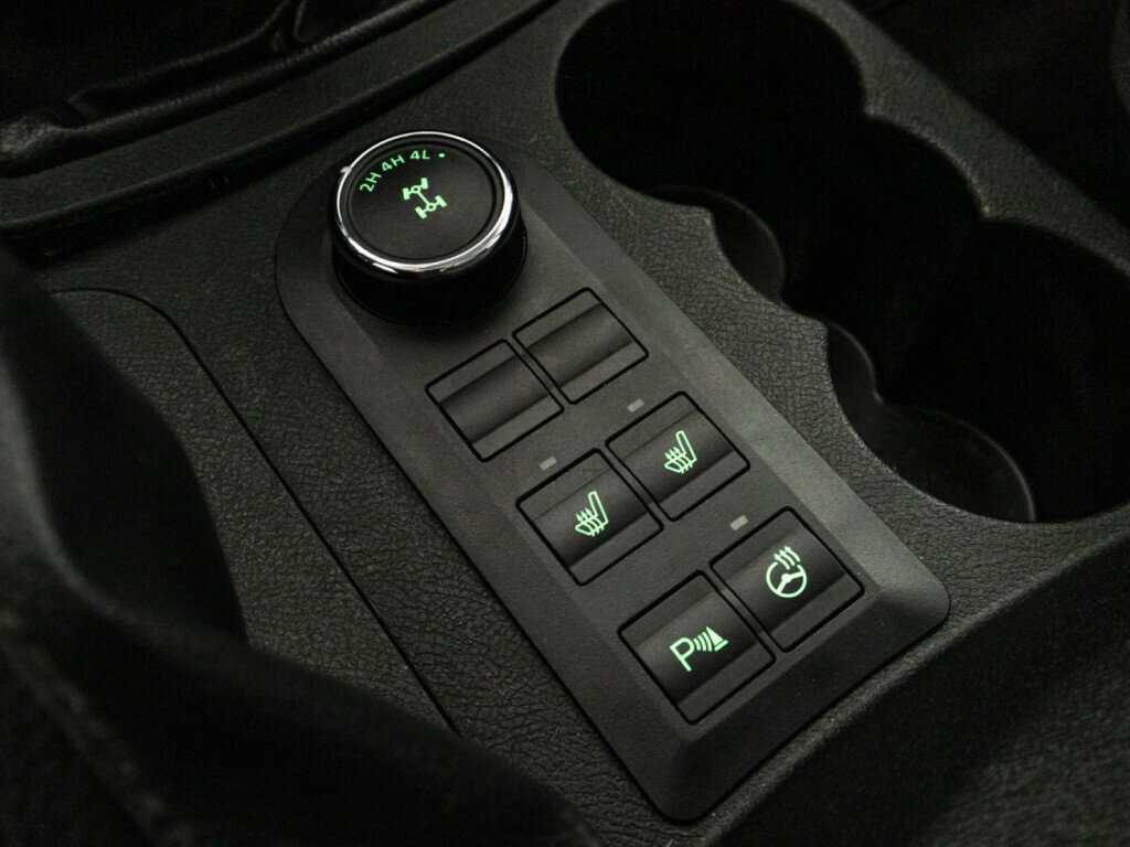 УАЗ Patriot с пробегом — 2018 год. Фото: #14