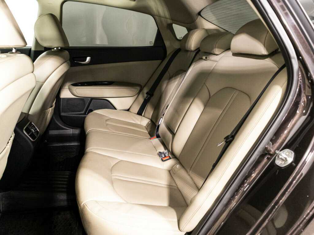 Kia Optima с пробегом — 2017 год. Фото: #9
