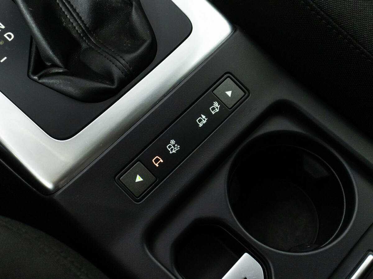 Land Rover Freelander с пробегом — 2013 год. Фото: #17