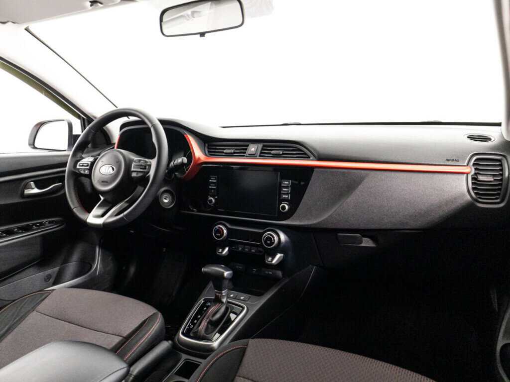 Kia Rio с пробегом — 2021 год. Фото: #9