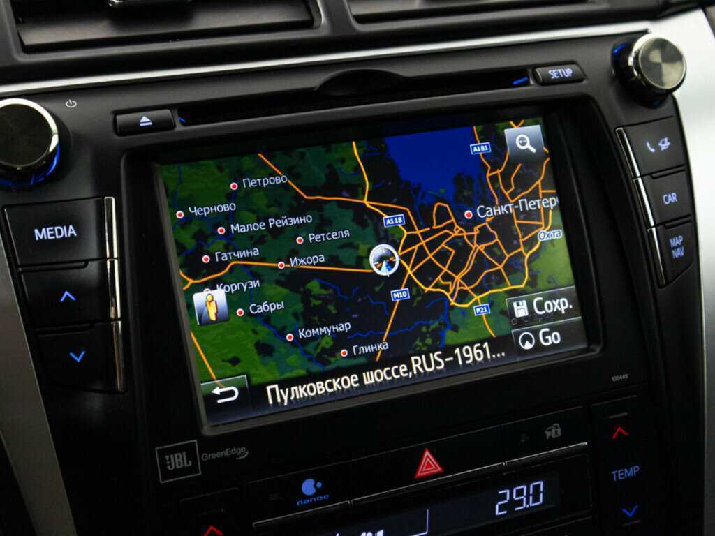 Toyota Camry с пробегом — 2016 год. Фото: #15