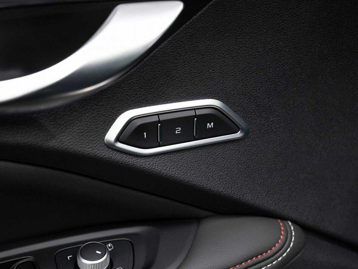 Geely Tugella с пробегом — 2023 год. Фото: #19