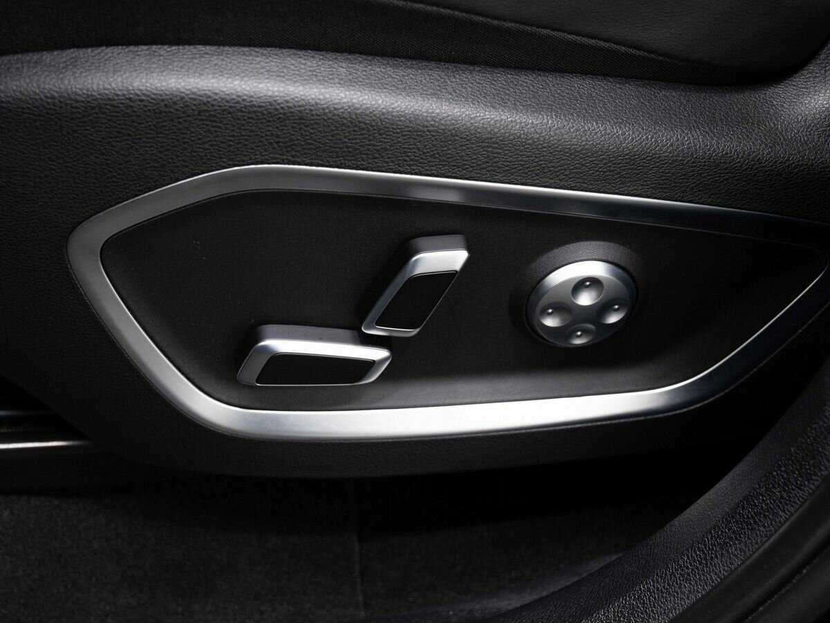 Geely Tugella с пробегом — 2023 год. Фото: #20