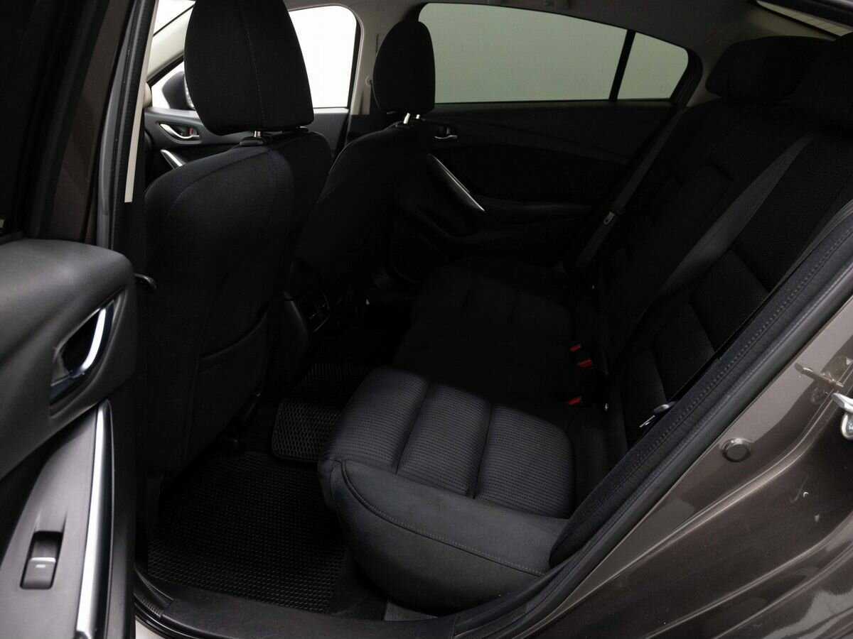 Mazda 6 с пробегом — 2017 год. Фото: #9